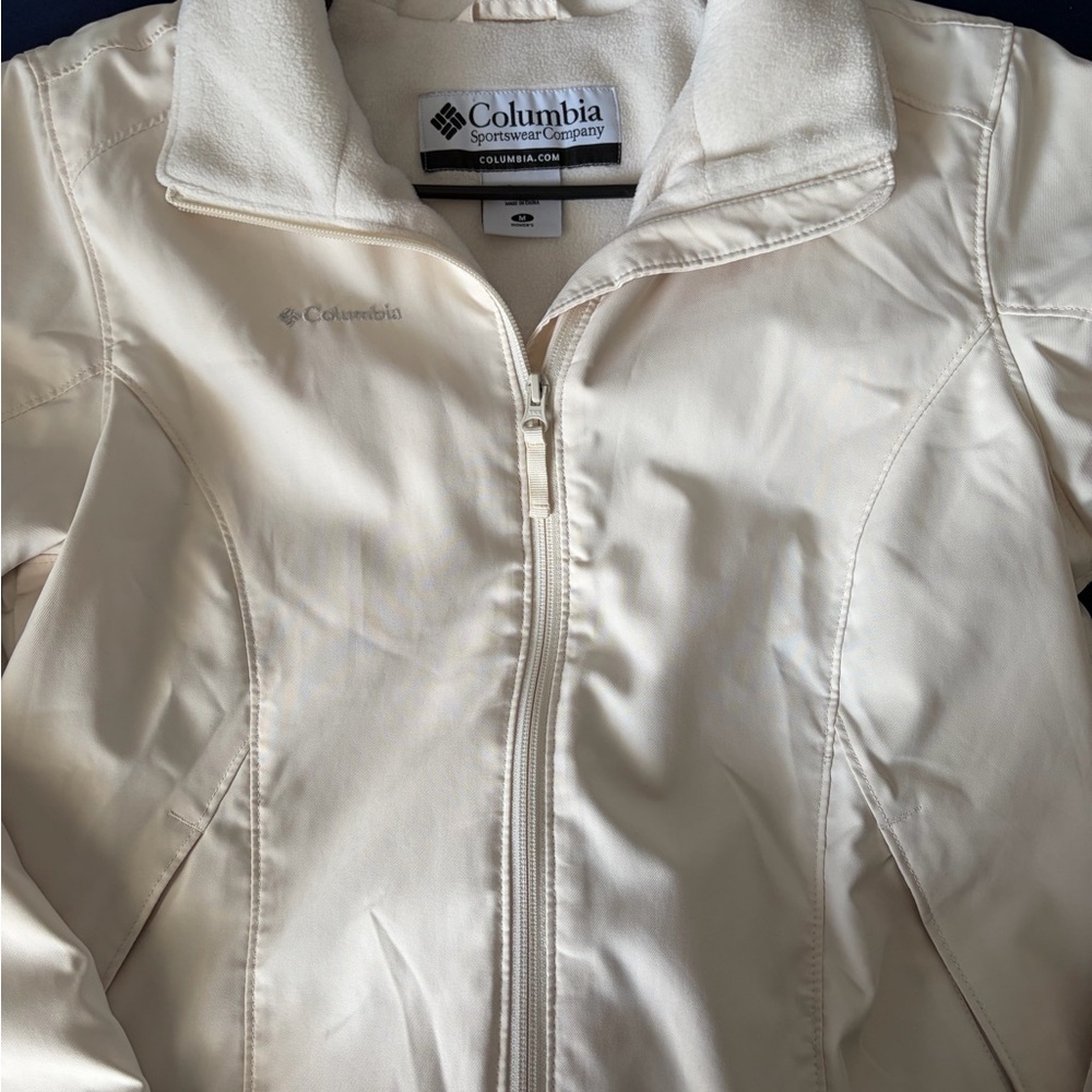 Columbia Women's Off-White Ski Jacket